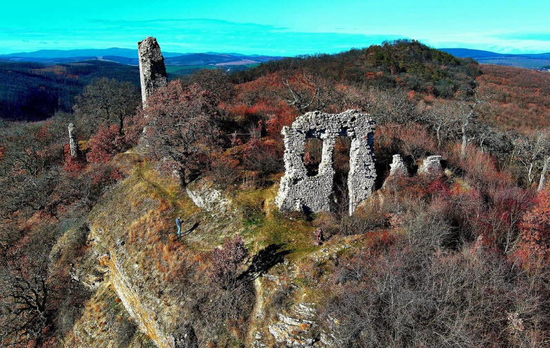 Csővári Vár, Hungary